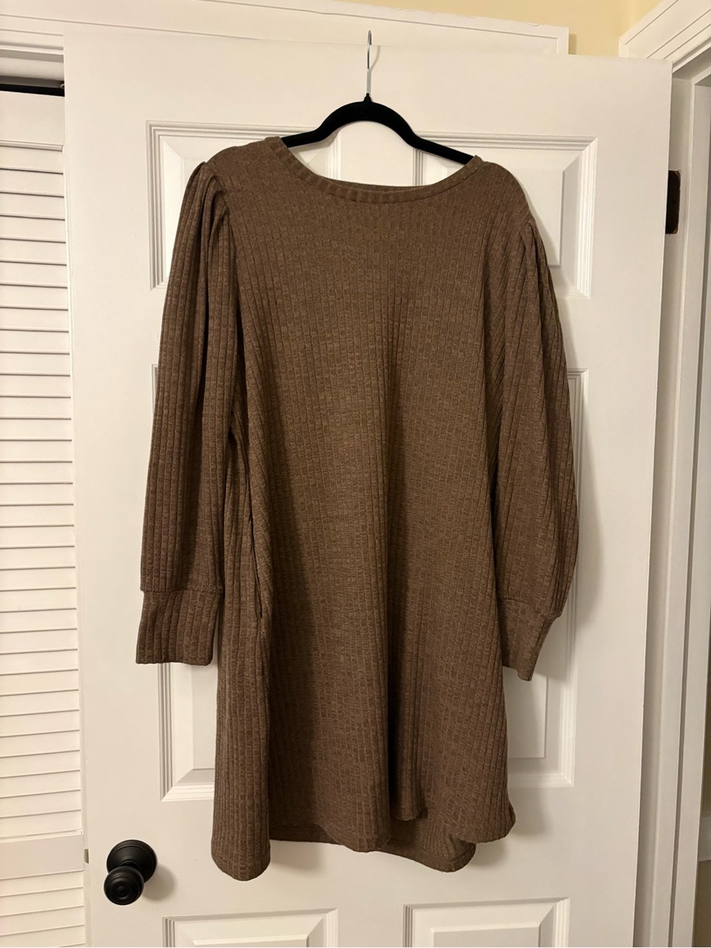 Cozy Ribbed Swing Tunic Dress in Warm Brown